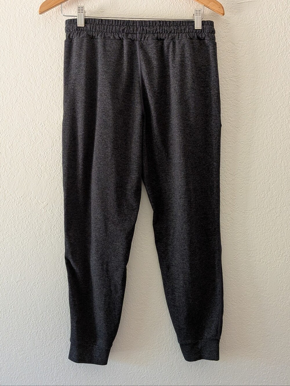 Vuori Performance Jogger Sweatpants Charcoal Heather Gray Drawstring Women’s S - Picture 5 of 7